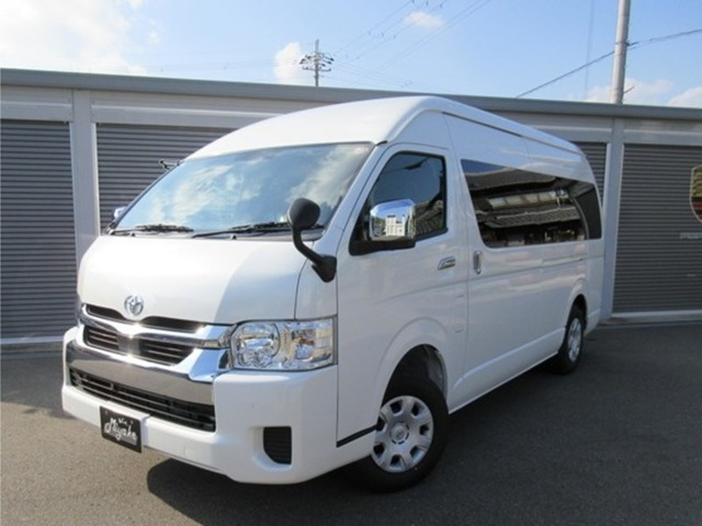 ハイエース2.7 グランドキャビン 4WD