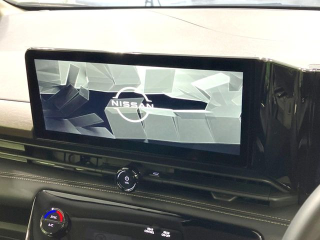 セレナ1.4 e-POWER ハイウェイスターV