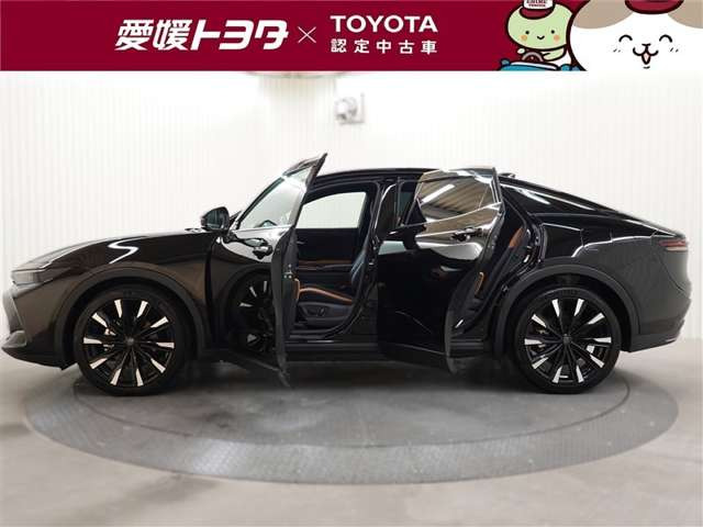 クラウンクロスオーバー2.4 RS アドバンスト E-Four advanced 4WD