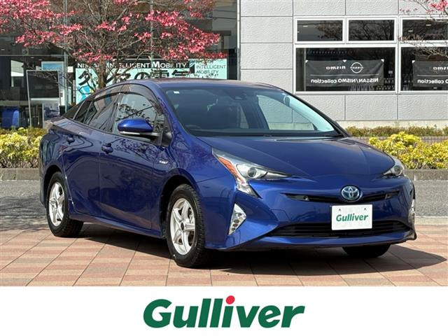 プリウス1.8 A E-Four 4WD