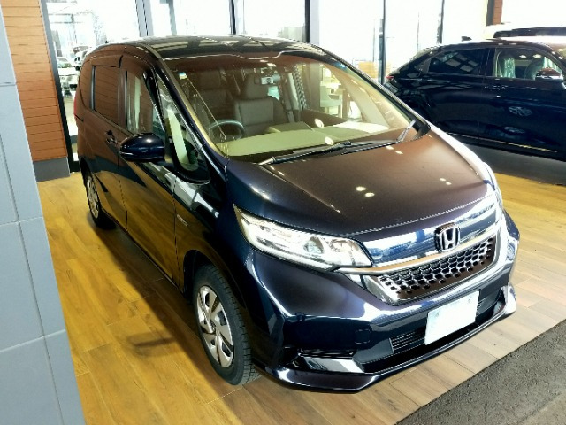 フリード1.5 ハイブリッド G ホンダセンシング 4WD