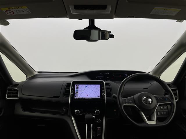 セレナ2.0 ハイウェイスター プロパイロット エディション