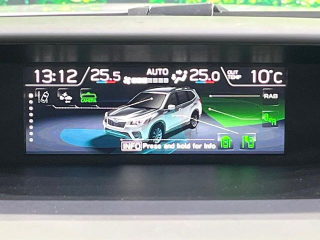 フォレスター2.5 プレミアム 4WD