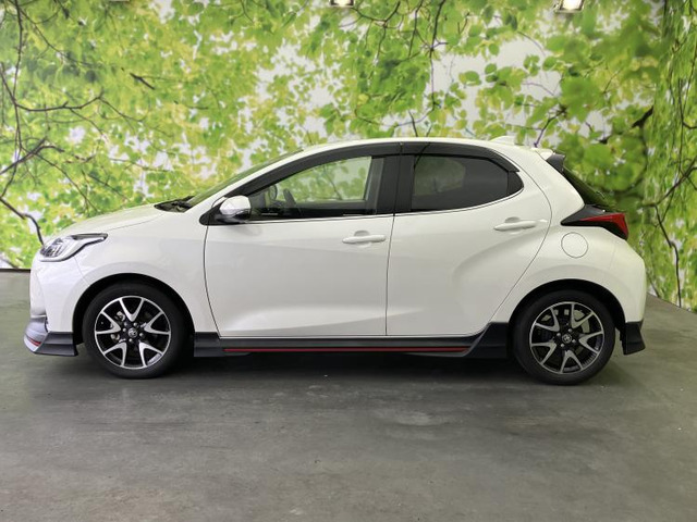 ヤリス1.5 ハイブリッド Z