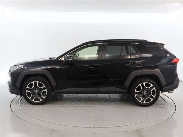 RAV42.0 アドベンチャー 4WD