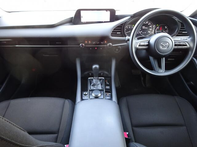 オリックス認定中古車は外部機関AISの厳格な検査を全車実施し修復暦が無く状態の良い車両を厳選しておりますので安心してお買い求め頂けます! 保証も充実で安心!