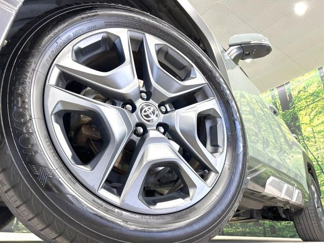 �y����19�C���`�A���~�z�C�[���z�O�ςɃ}�b�`���������A���~�z�C�[���𑕒����Ă���܂��B�e��ЊO�A���~�z�C�[����A�X�^�b�h���X�^�C�����戵�����Ă���܂��B���񂲑��k����������