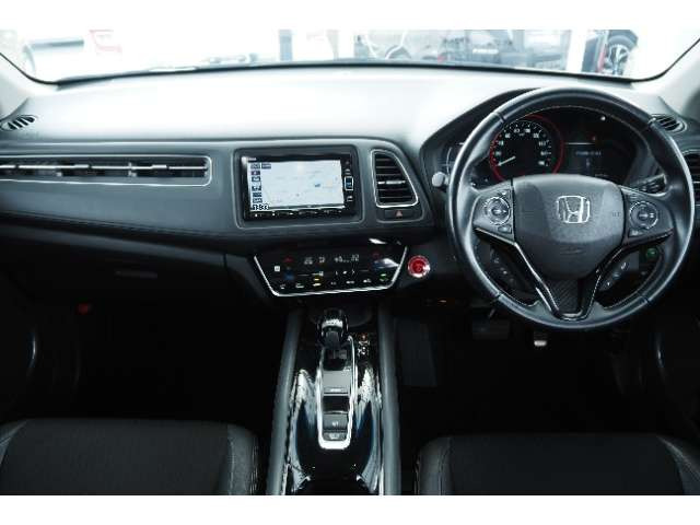 ヴェゼル1.5 ハイブリッド Z ホンダセンシング