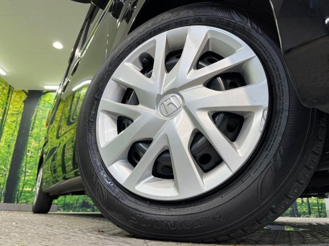 �y14�C���`�A���~�z�C�[���z�O�ςɃ}�b�`�����A���~�z�C�[���𑕒����Ă���܂��B�e��A���~�z�C�[����A�X�^�b�h���X�^�C�����戵�����Ă���܂��B���񂲑��k����������