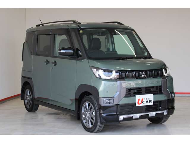 デリカミニT プレミアム 4WD