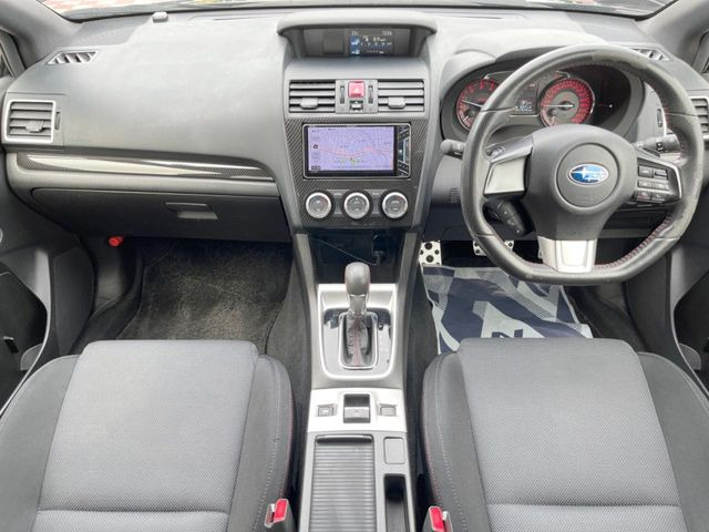 WRXS4 2.0 GT アイサイト 4WD