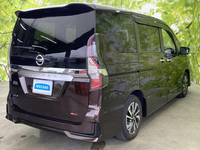 セレナ2.0 ハイウェイスターV