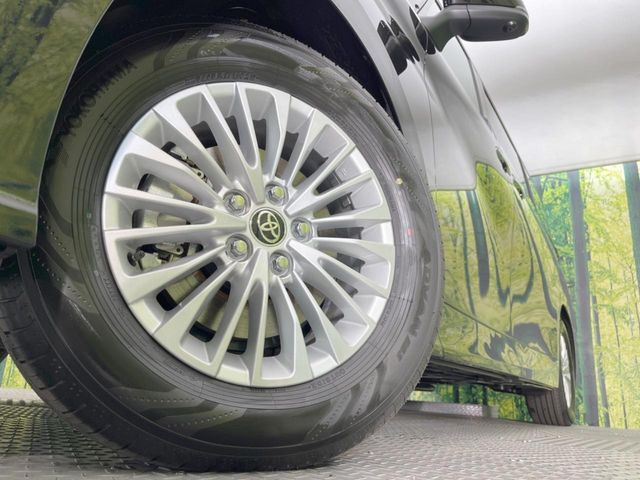 �y�����A���~�z�C�[���z�O�ςɃ}�b�`���������A���~�z�C�[���𑕒����Ă���܂��B�e��ЊO�A���~�z�C�[����A�X�^�b�h���X�^�C�����戵�����Ă���܂��B���񂲑��k����������
