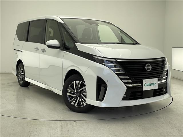 セレナ1.4 e-POWER ハイウェイスターV