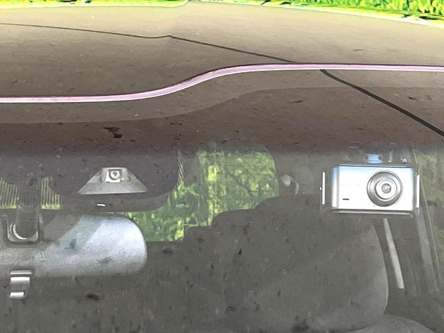 フリードハイブリッド