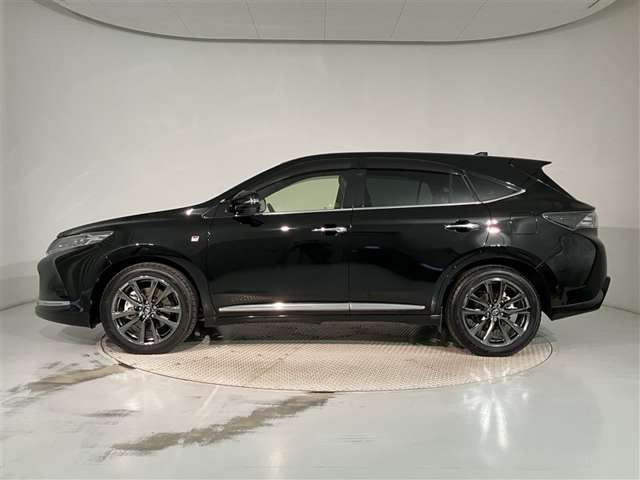 ハリアー2.0 ターボ エレガンス GR スポーツ 4WD