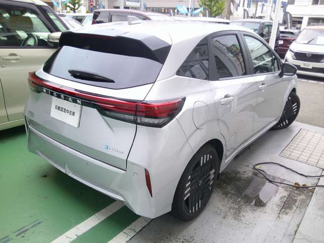 ノートオーラ1.2 G レザーエディション