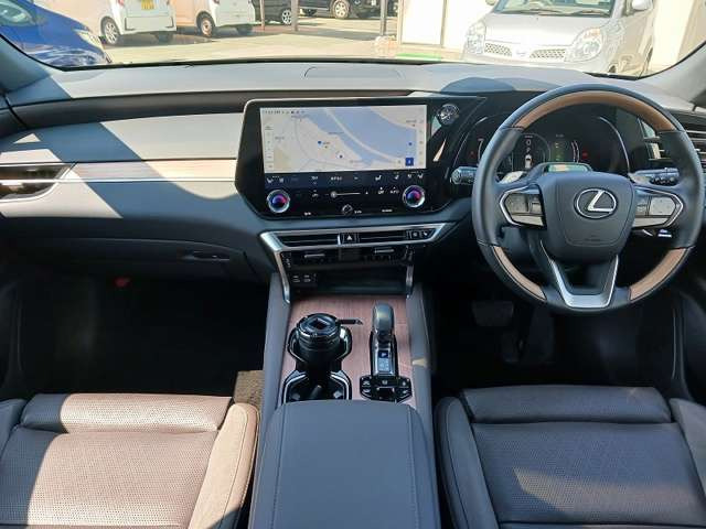 RX450h プラス バージョンL 4WD