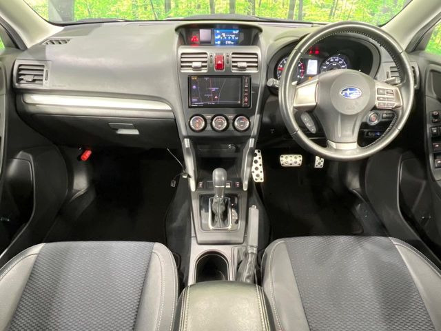フォレスター2.0 XT アイサイト 4WD