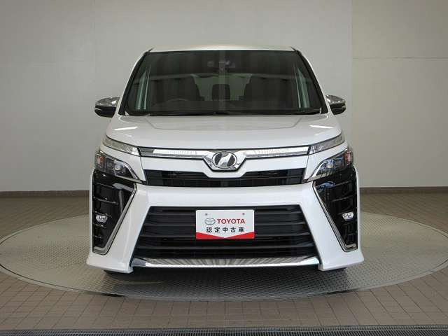 ヴォクシー2.0 ZS 煌