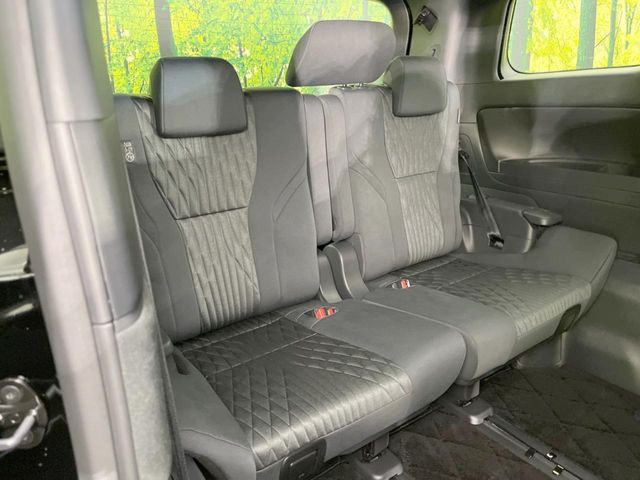 3��ڃV�[�g�͂�������ԗǍD����l�ł��������ƍ����Ē����܂��̂ŁA��l���ł̂��o���������N���N�ł��􂲉Ƒ��ŁA�C�̒m�ꂽ���ԂŁA�h���C�u�ɍs���̂��y���݂ł��ˁ�