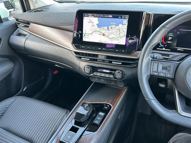 ノートオーラ1.2 G レザーエディション