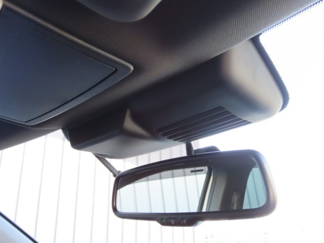 アウトランダーPHEV 2.4 P 4WD