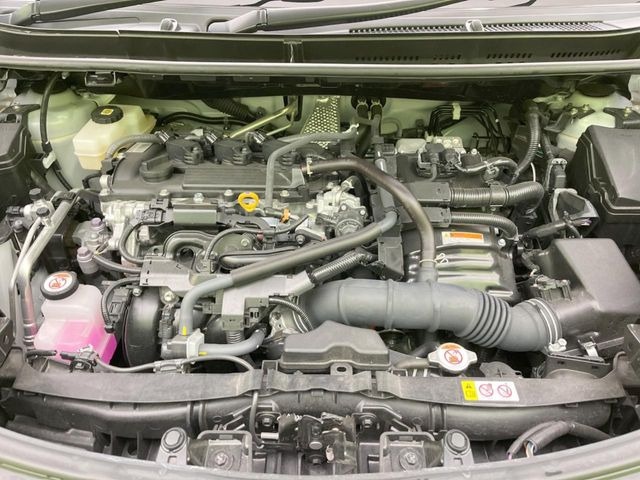 親切・丁寧な専門メカニックスタッフが応対!・車検・点検整備・事故等の修理などアフターサービスも安心。お車のカスタマイズもネクステージのサービススタッフまでご相談ください!