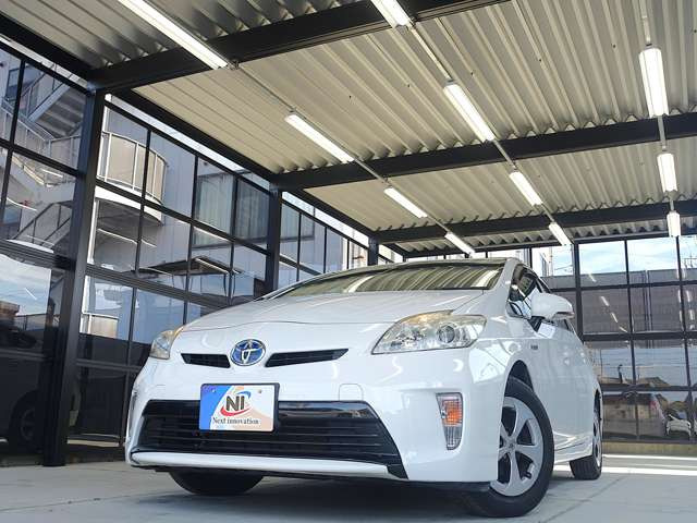 プリウス1.8 L