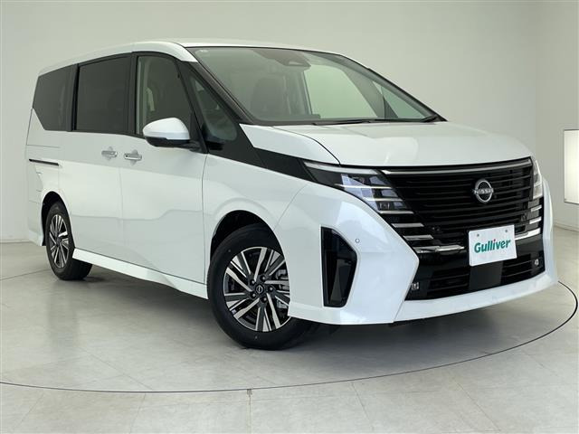 セレナ1.4 e-POWER ハイウェイスターV