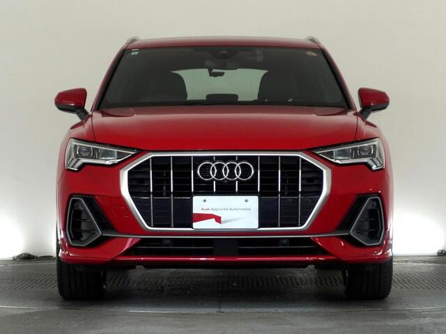 Q3