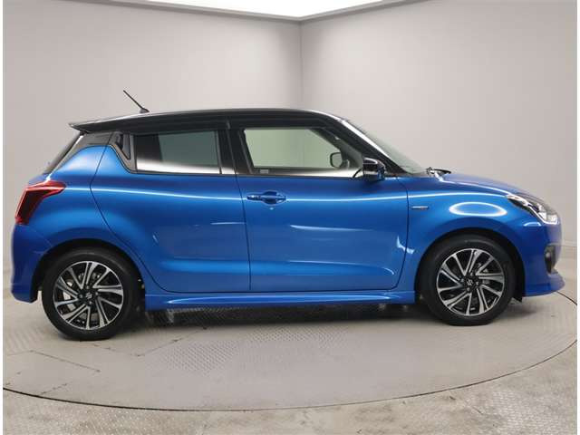 スイフト1.2 ハイブリッド(HYBRID) RS