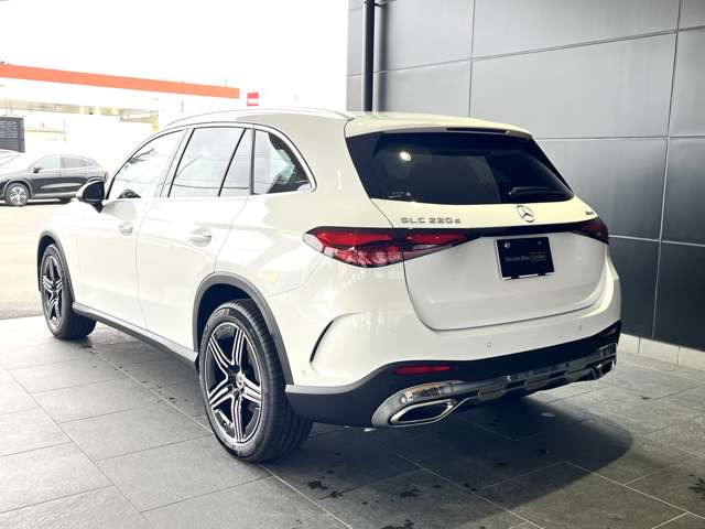 GLC220d 4マチック (ISG) AMGラインパッケージ  4WD