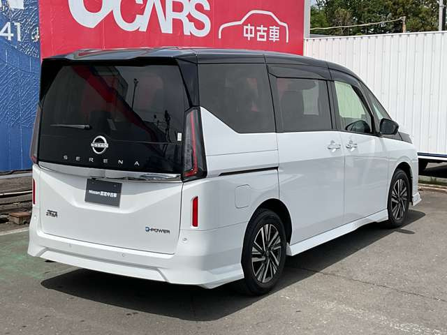 セレナ1.4 e-POWER ハイウェイスターV