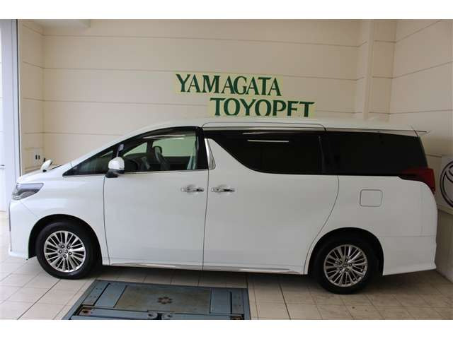 アルファードハイブリッド 2.5 S タイプゴールドII E-Four 4WD