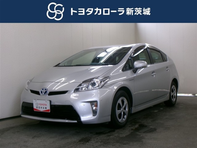 プリウス1.8 S