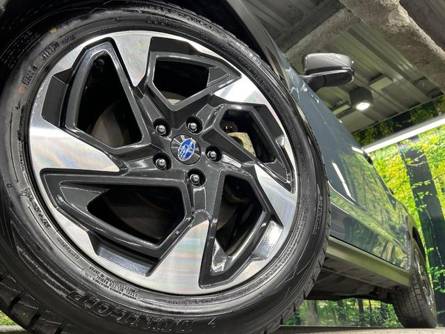 �y����18�C���`�A���~�z�C�[���z�O�ςɃ}�b�`���������A���~�z�C�[���𑕒����Ă���܂��B�e��ЊO�A���~�z�C�[����A�X�^�b�h���X�^�C�����戵�����Ă���܂��B���񂲑��k����������
