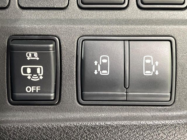 セレナ2.0 ハイウェイスター Vセレクション