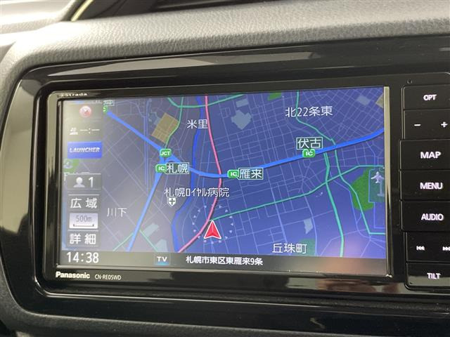 ヴィッツ1.3 ジュエラ 4WD