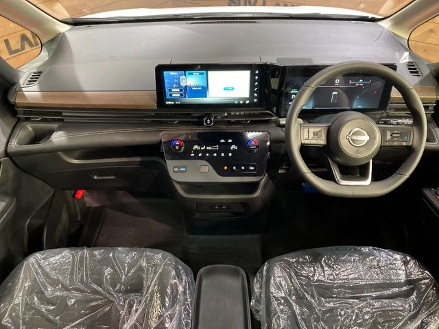 セレナ1.4 e-POWER ハイウェイスターV