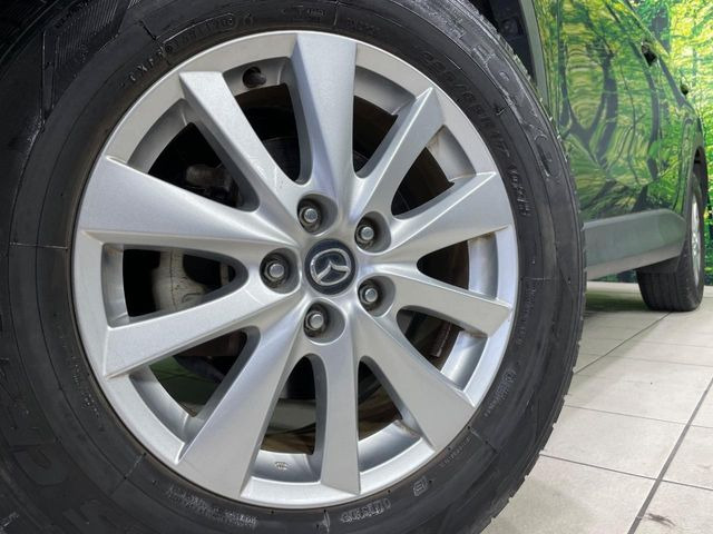 �y����17�C���`�A���~�z�C�[���z�O�ςɃ}�b�`���������A���~�z�C�[���𑕒����Ă���܂��B�e��ЊO�A���~�z�C�[����A�X�^�b�h���X�^�C�����戵�����Ă���܂��B���񂲑��k����������