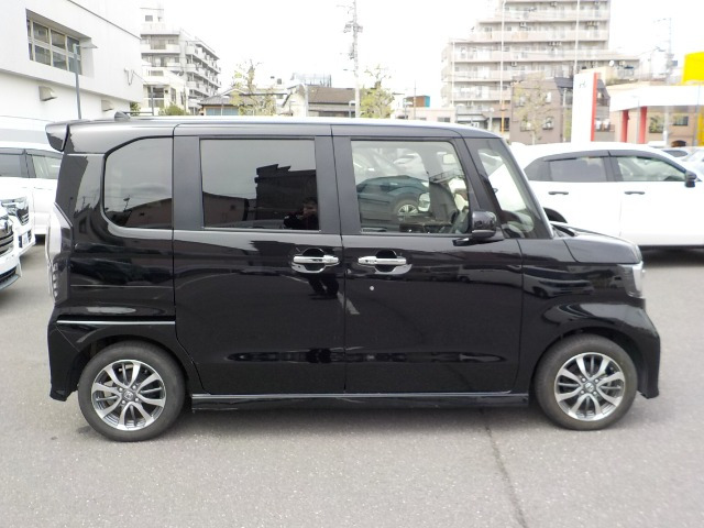 N-BOXL