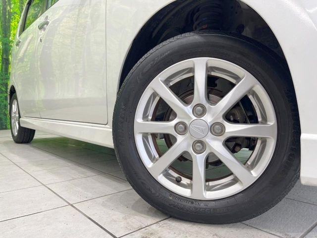 �y����14�C���`�A���~�z�C�[���z�O�ςɃ}�b�`���������A���~�z�C�[���𑕒����Ă���܂��B�e��ЊO�A���~�z�C�[����A�X�^�b�h���X�^�C�����戵�����Ă���܂��B���񂲑��k����������