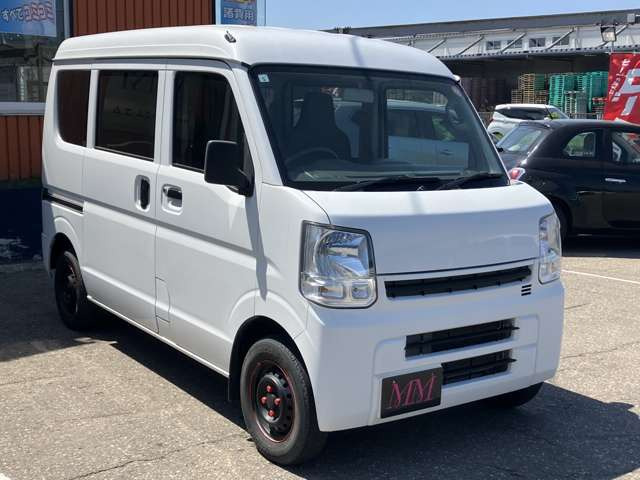 NV100クリッパーDX ハイルーフ 5AGS車 4WD