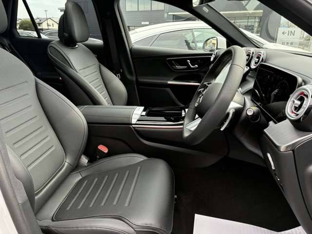 GLC220d 4マチック (ISG) AMGラインパッケージ  4WD