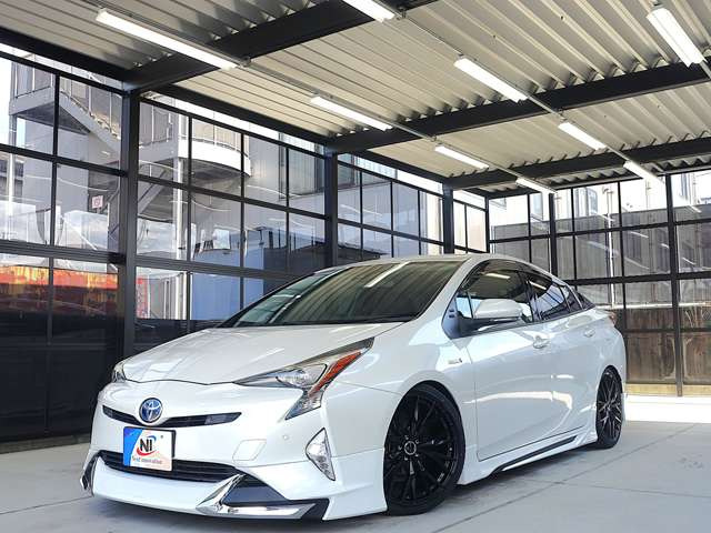 プリウス1.8 S セーフティ プラス