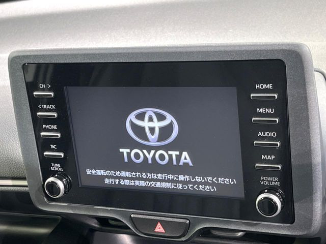 ヤリス1.5 ハイブリッド X