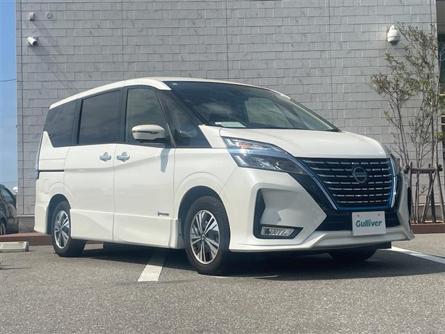 セレナ1.2 e-POWER ハイウェイスターV