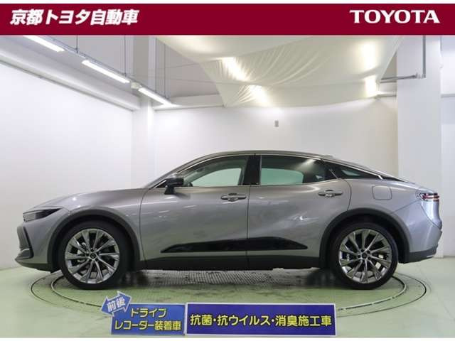 クラウンクロスオーバー2.5 G レザー パッケージ E-Four 4WD