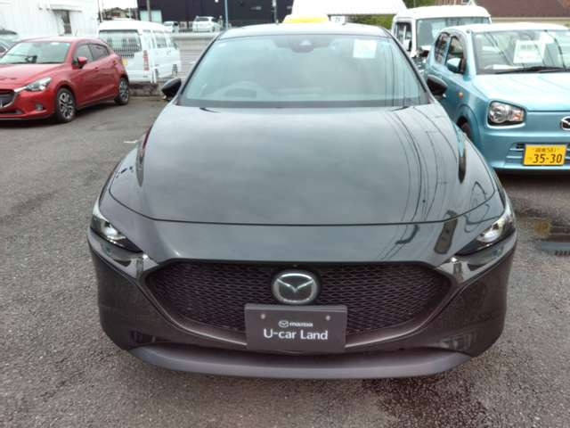 MAZDA3ファストバック1.8 XD バーガンディ セレクション